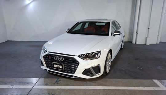 Audi • S4