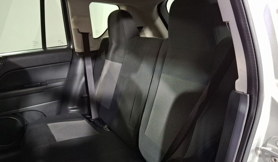 Jeep Compass 2.4 LATITUDE FWD MANUAL Suv 2014