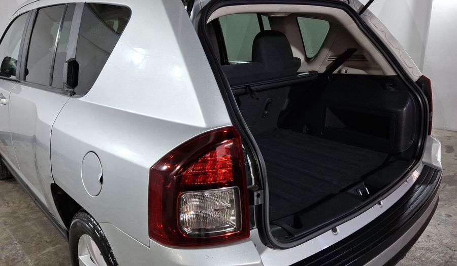 Jeep Compass 2.4 LATITUDE FWD MANUAL Suv 2014