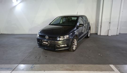 Volkswagen • Polo