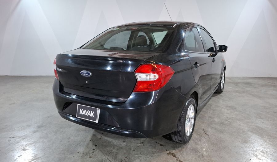 Ford Figo 1.5 FIGO TITANIUM AUTO Sedan 2018
