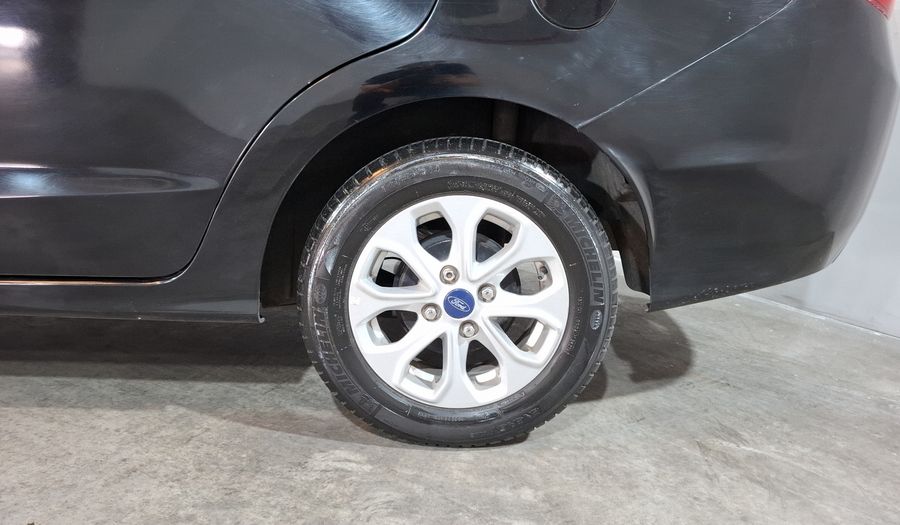 Ford Figo 1.5 FIGO TITANIUM AUTO Sedan 2018