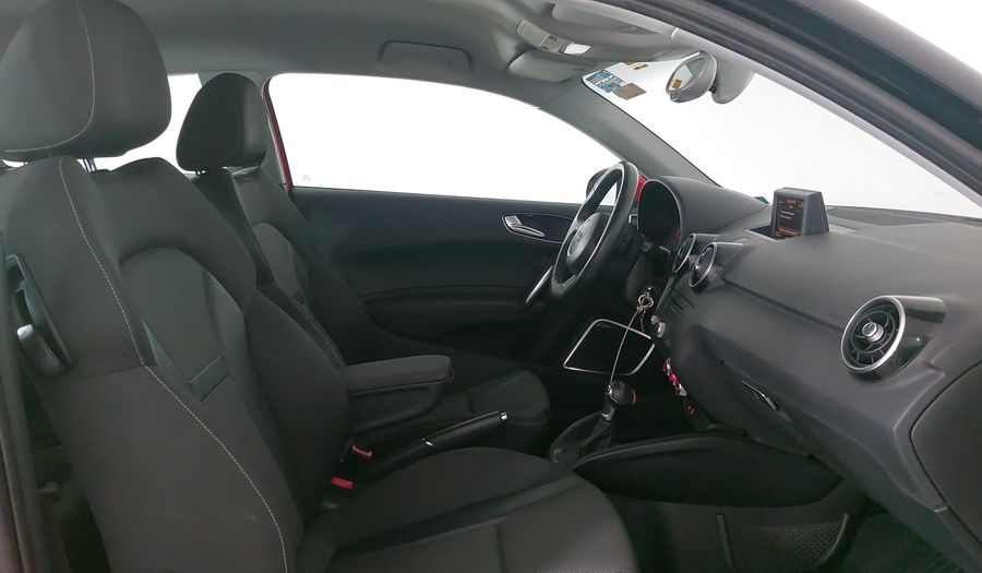 Audi A1 1.4 TFSI EGO S TRONIC Hatchback 2014