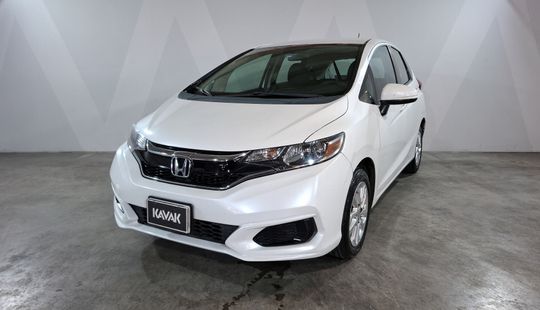 2018 • 132,384 km • Automático