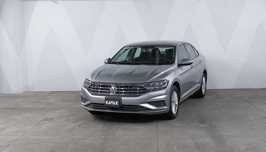Volkswagen • Jetta