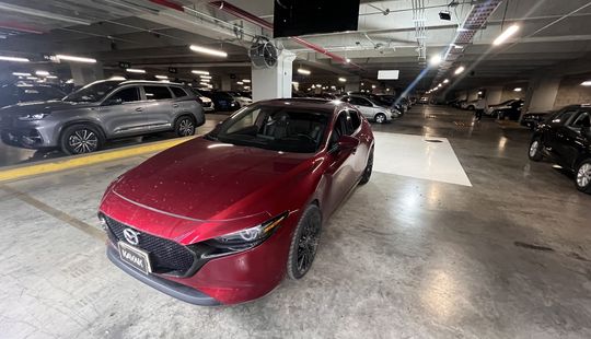 Mazda • Mazda 3