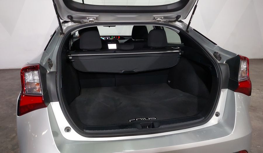 Toyota Prius 1.8 HEV BASE AUTO Hatchback 2021