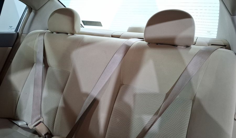 Nissan Sentra 2.0 CUSTOM CVT Sedan 2012