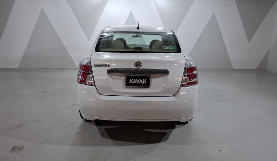Nissan Sentra 2.0 CUSTOM CVT Sedan 2012