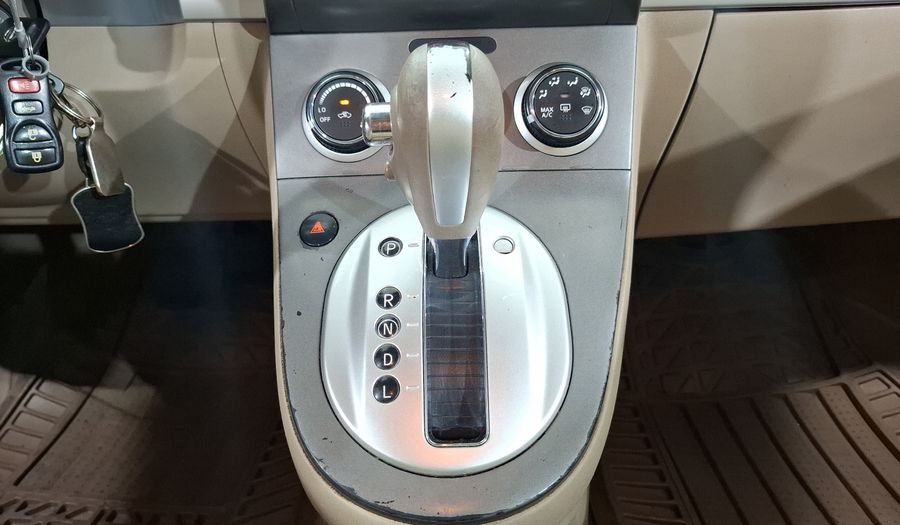 Nissan Sentra 2.0 CUSTOM CVT Sedan 2012