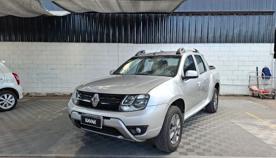 Renault • Duster Oroch