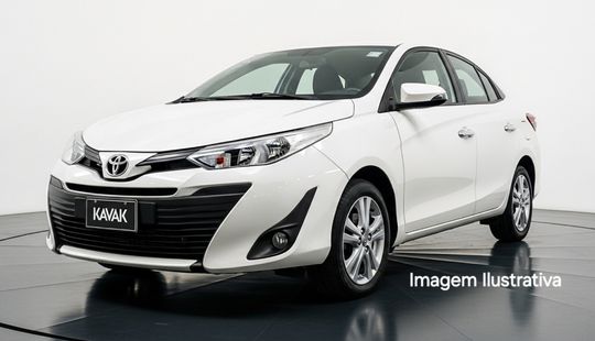 Toyota • Yaris