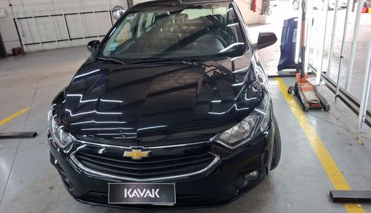 Chevrolet • Onix