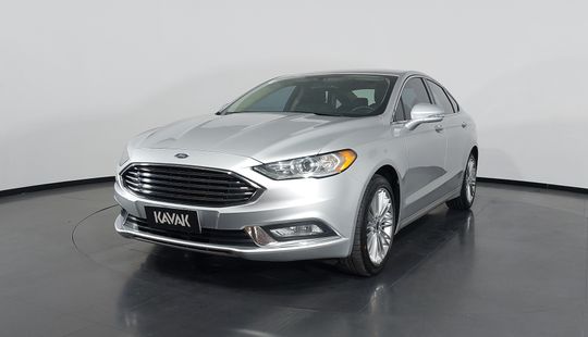 Ford • Fusion