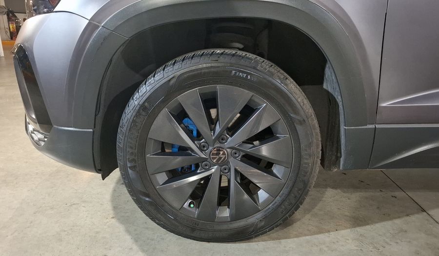Volkswagen Taos 1.4 TSI TRENDLINE AUTO Suv 2021