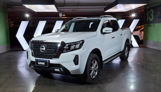 Nissan • Frontier