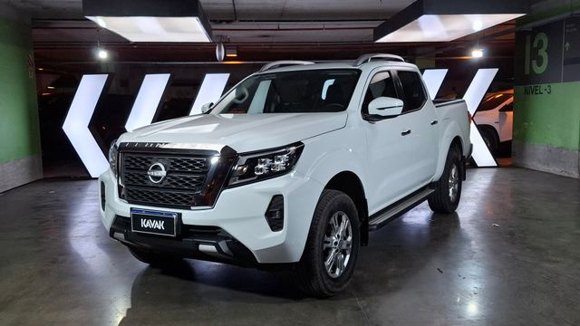 Nissan • Frontier