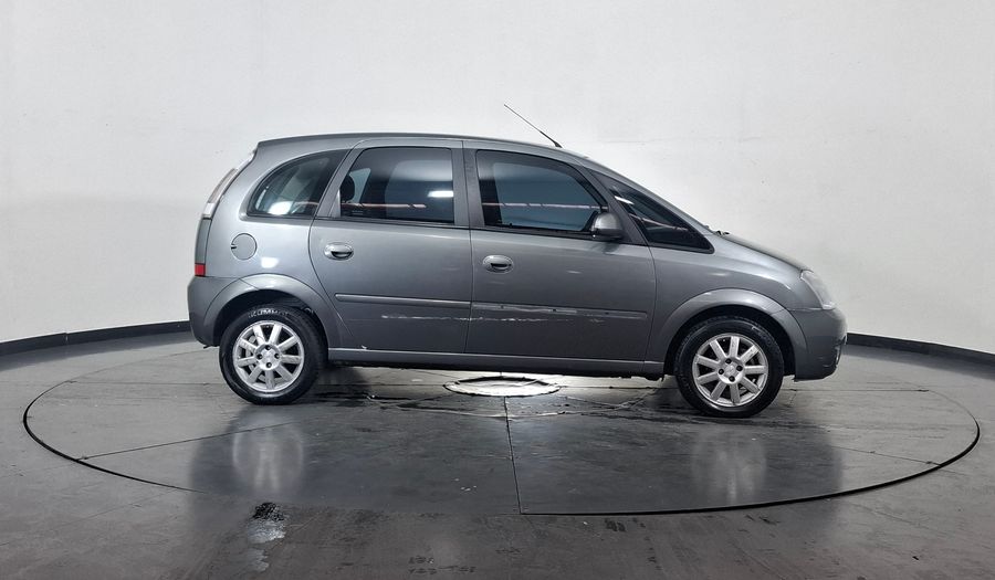 Chevrolet Meriva 1.8 8V GLS Minivan 2011
