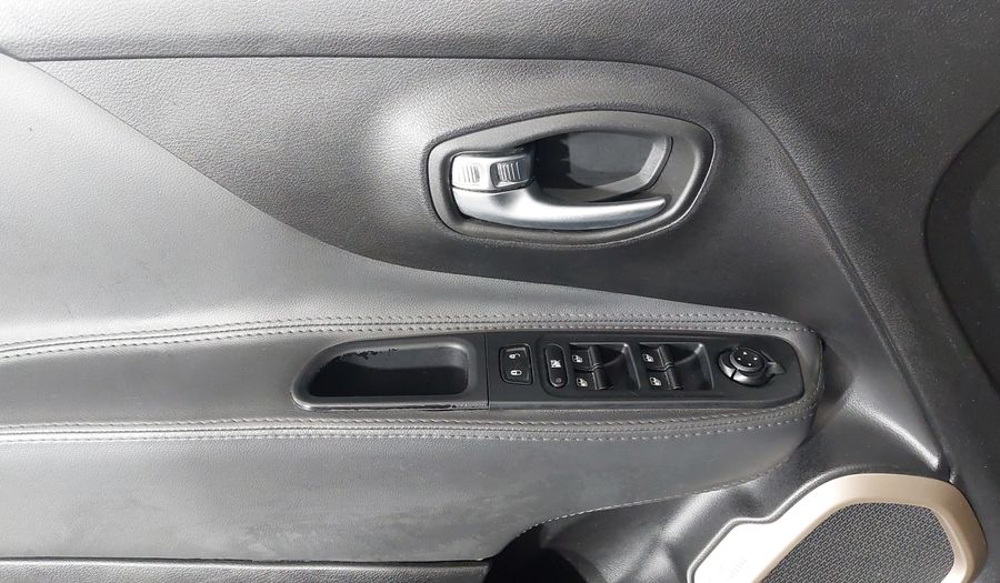 Jeep Renegade LONGITUDE Suv 2016