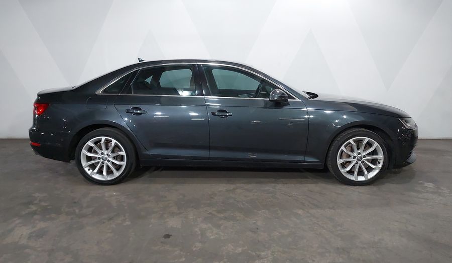 Audi A4 2.0 TFSI SELECT S-TRONIC QUATTRO Sedan 2017