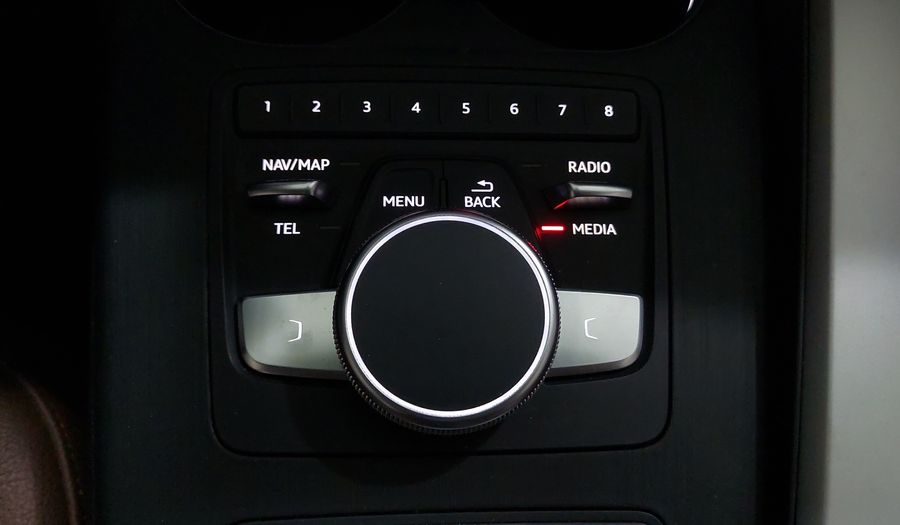Audi A4 2.0 TFSI SELECT S-TRONIC QUATTRO Sedan 2017