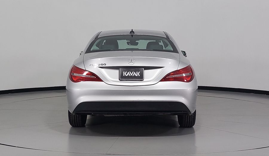 Mercedes Benz Clase Cla 1.6 CLA 200 SPORT AT Coupe 2017