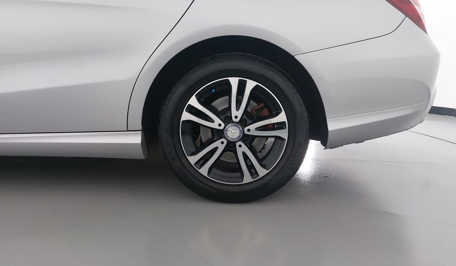 Mercedes Benz Clase Cla 1.6 CLA 200 SPORT AT Coupe 2017