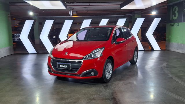Peugeot • 208