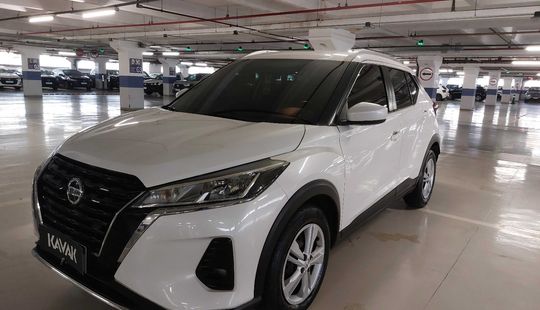 Nissan • Kicks