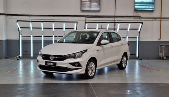 Fiat • Cronos