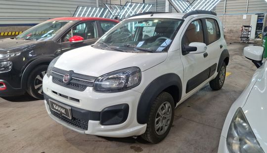 Fiat • Uno
