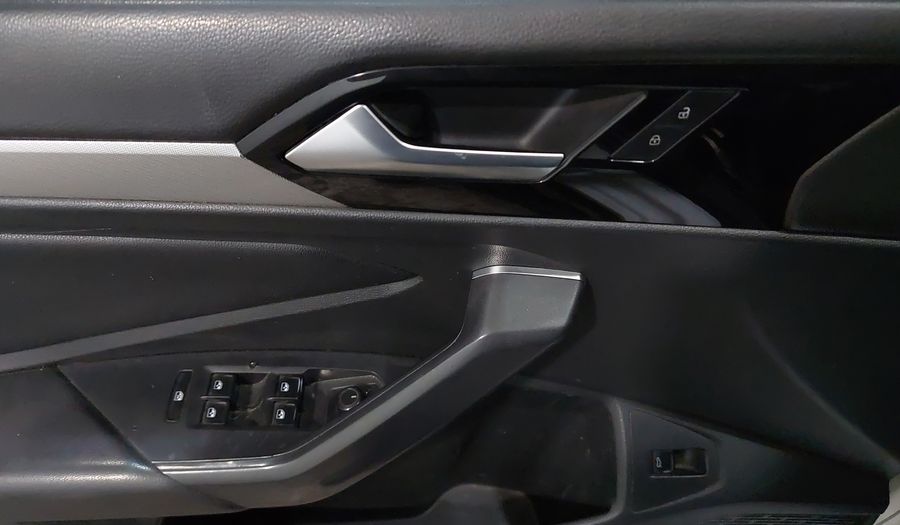 Volkswagen Jetta 1.4 R-LINE AUTO Sedan 2019