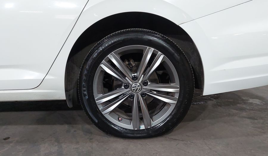 Volkswagen Jetta 1.4 R-LINE AUTO Sedan 2019