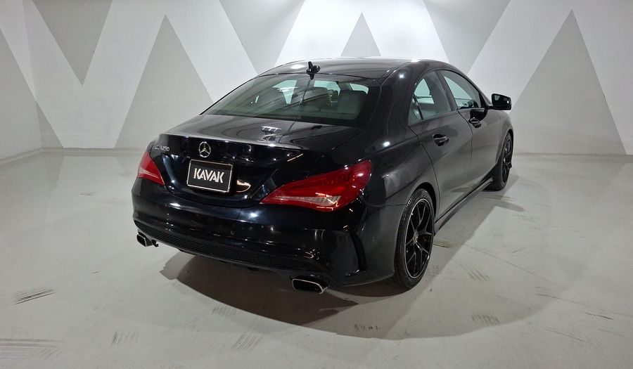 Mercedes Benz Clase Cla 2.0 CLA 250 CGI SPORT AT Coupe 2015