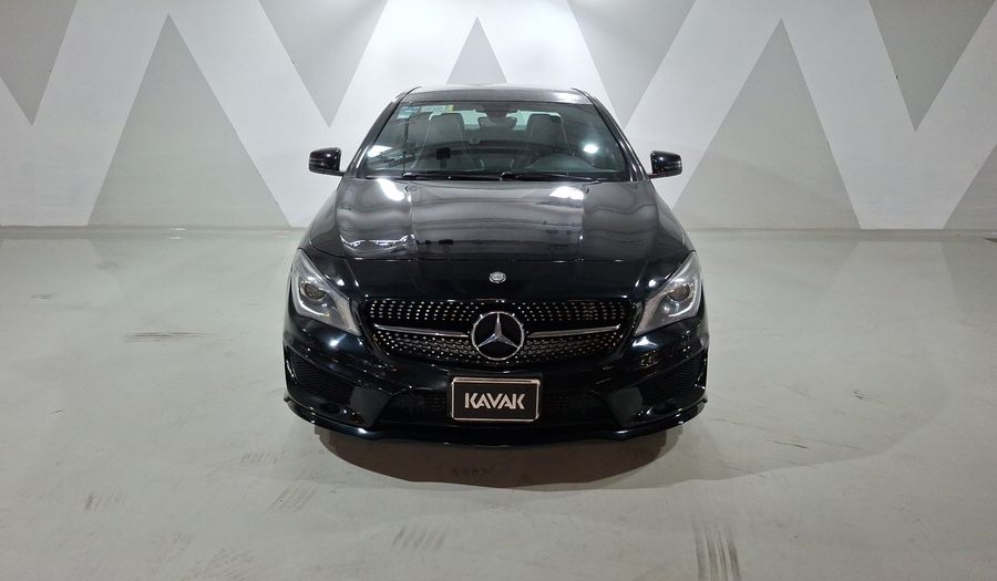 Mercedes Benz Clase Cla 2.0 CLA 250 CGI SPORT AT Coupe 2015