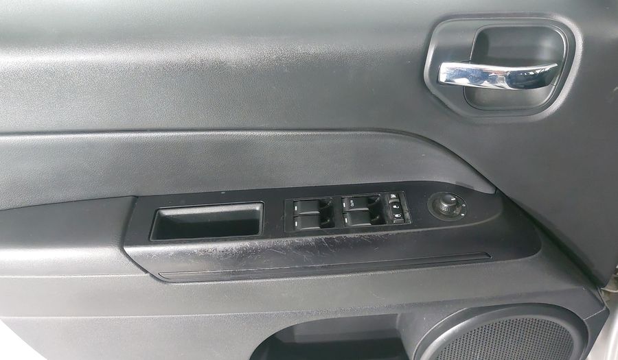 Jeep Compass 2.4 LATITUDE FWD ATX Suv 2014