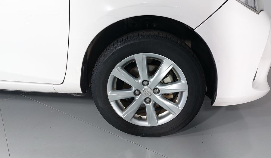 Toyota Yaris 1.5 SE AT 5PTAS Hatchback 2016