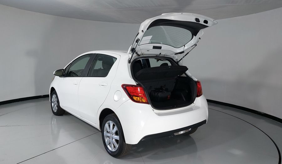 Toyota Yaris 1.5 SE AT 5PTAS Hatchback 2016