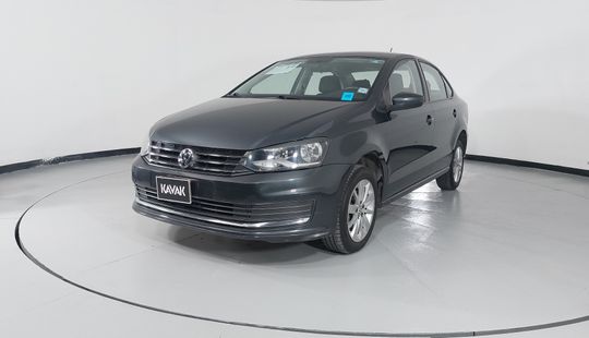 Volkswagen • Vento