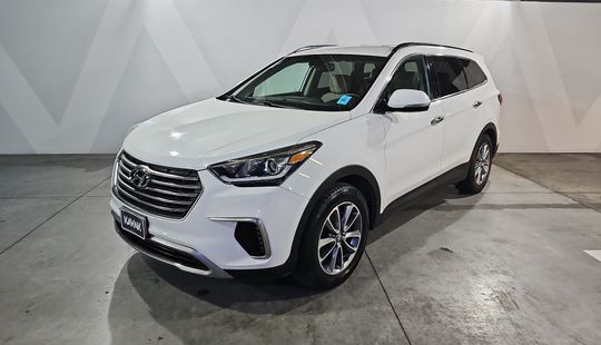Hyundai • Santa Fe