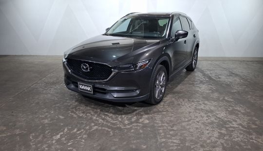 2019 • 66,005 km • Automático
