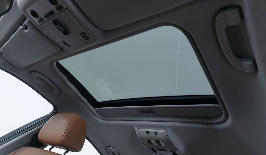 Bmw Serie 3 2.5 325IA EDITION EXCLUSIVE NAVI AT Sedan 2012
