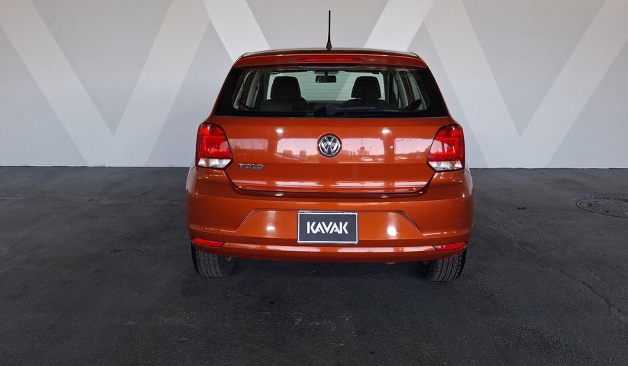 Volkswagen Polo 1.6 STD. Hatchback 2018