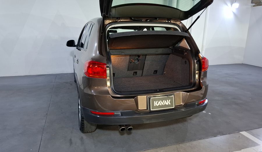 Volkswagen Tiguan 2.0 TFSI NATIVE AT Suv 2012