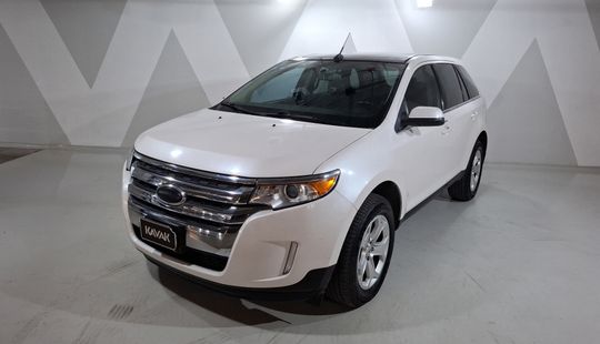 Ford • Edge
