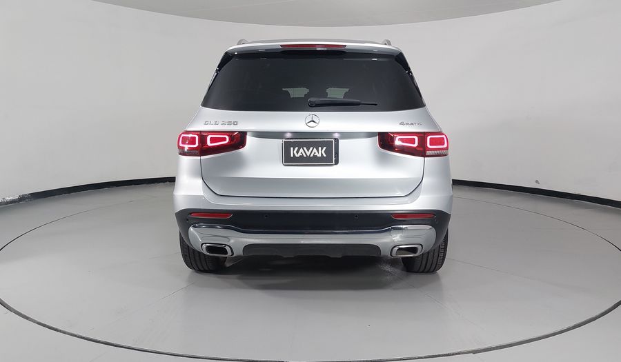 Mercedes Benz Clase Glb 2.0 250 PROGRESSIVE DCT 4MATIC Suv 2021