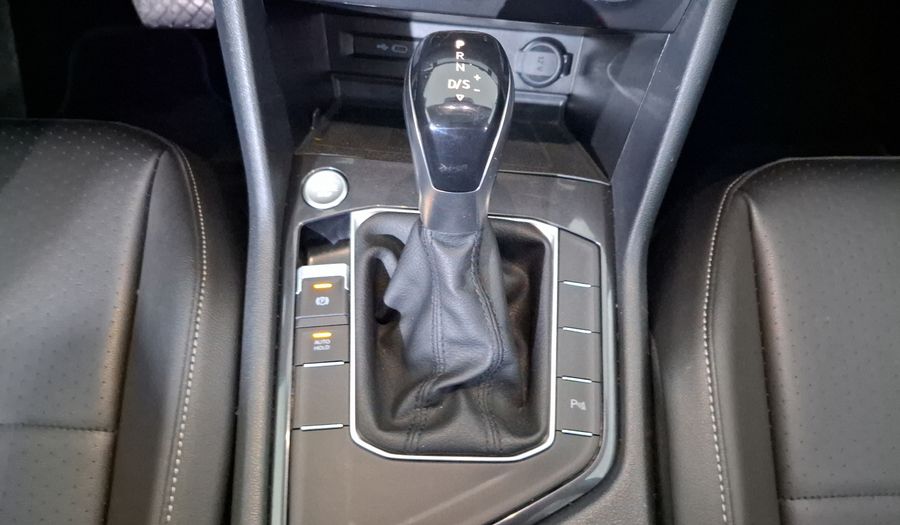 Volkswagen Tiguan 1.4 COMFORTLINE DCT Suv 2022