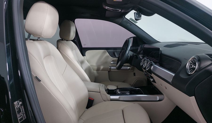 Mercedes Benz Clase Glb 2.0 GLB 250 PROGRESSIVE 4MATIC DCT 4WD Suv 2020