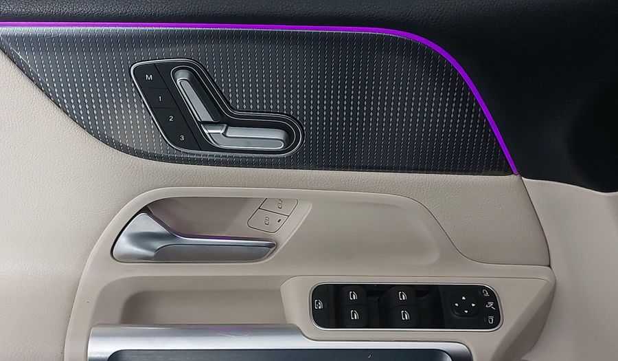 Mercedes Benz Clase Glb 2.0 GLB 250 PROGRESSIVE 4MATIC DCT 4WD Suv 2020