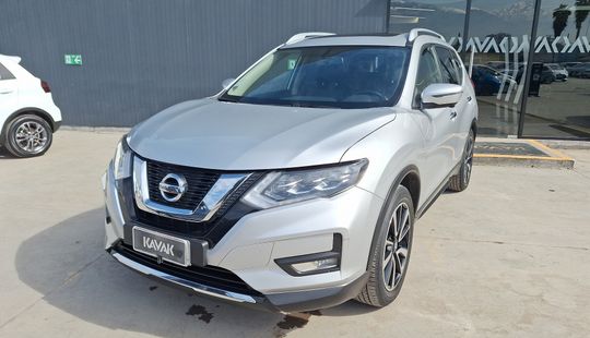 Nissan • X-Trail